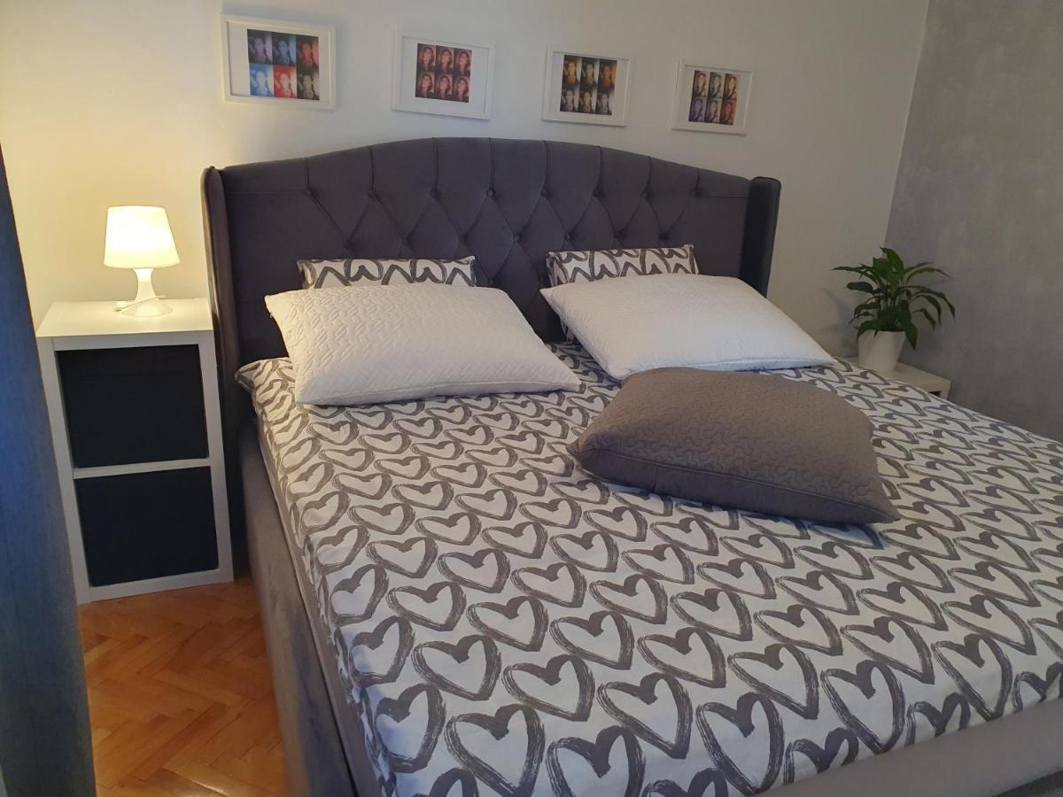 New Comfortable App Dora Crikvenica Exterior foto